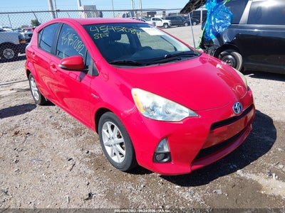 TOYOTA PRIUS C 2013