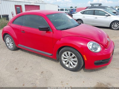 VOLKSWAGEN BEETLE 2014