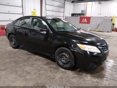 TOYOTA CAMRY 2010