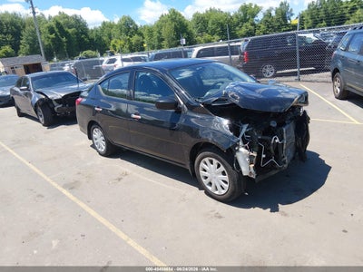NISSAN VERSA 2016