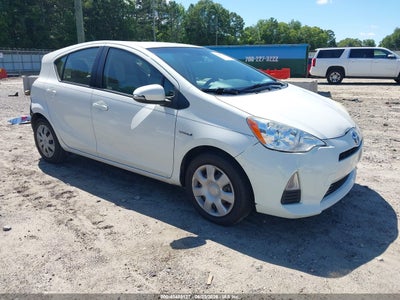 TOYOTA PRIUS C 2013