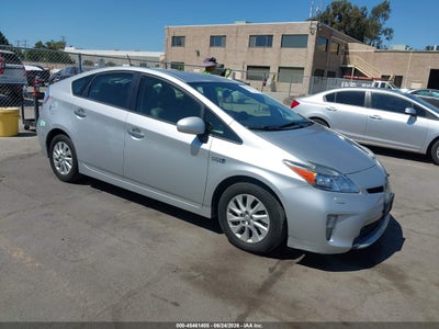 TOYOTA PRIUS PLUG-IN 2012