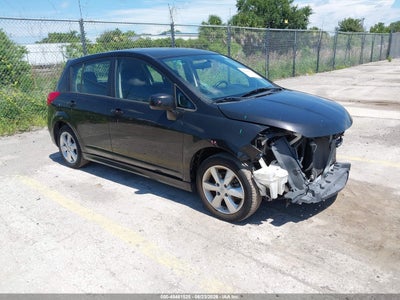 NISSAN VERSA 2011