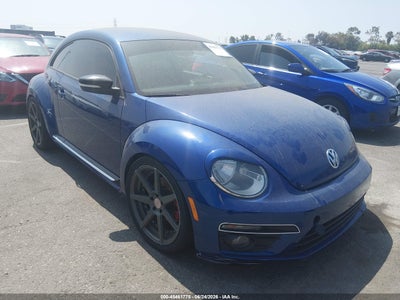 VOLKSWAGEN BEETLE 2014
