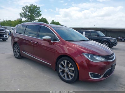 CHRYSLER PACIFICA 2018