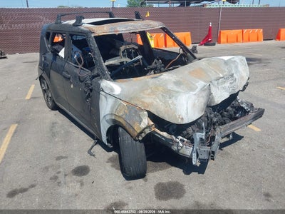 KIA SOUL 2023