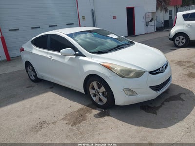 HYUNDAI ELANTRA 2013