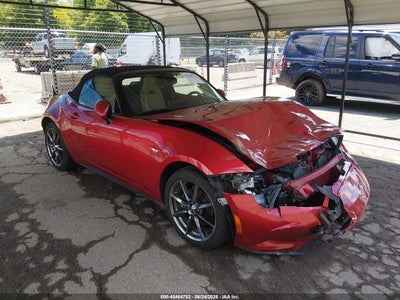 MAZDA MX-5 MIATA 2016