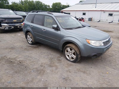 SUBARU FORESTER 2010