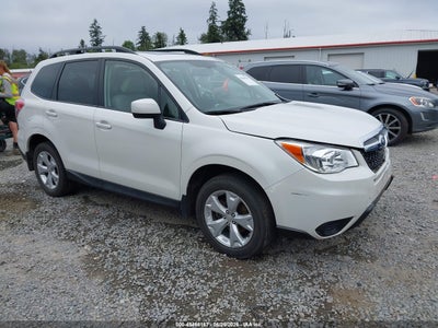 SUBARU FORESTER 2016