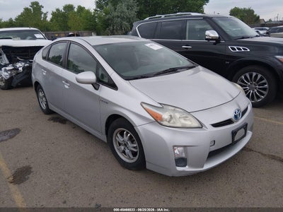 TOYOTA PRIUS 2010