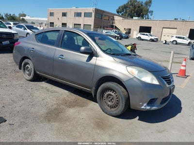 NISSAN VERSA 2013