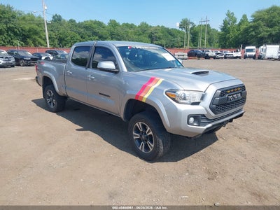 TOYOTA TACOMA 2016