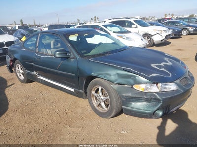 PONTIAC GRAND PRIX 2000