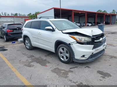 TOYOTA HIGHLANDER 2015