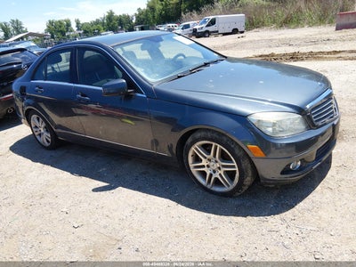 MERCEDES-BENZ C 300 2010