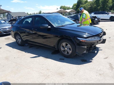 HYUNDAI ELANTRA 2024