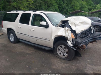 GMC YUKON XL 1500 2013