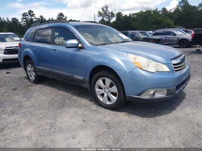 SUBARU OUTBACK 2010