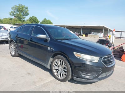 FORD TAURUS 2015