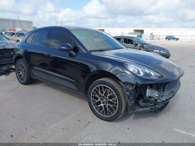 PORSCHE MACAN 2018