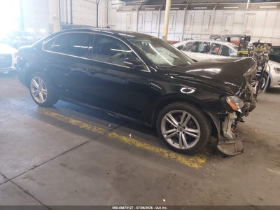 VOLKSWAGEN PASSAT 2015