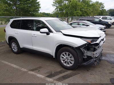 TOYOTA GRAND HIGHLANDER 2025