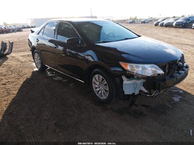 TOYOTA CAMRY 2014