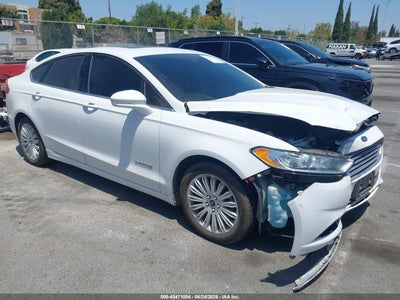 FORD FUSION HYBRID 2015