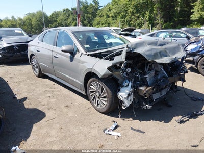 HYUNDAI SONATA HYBRID 2022