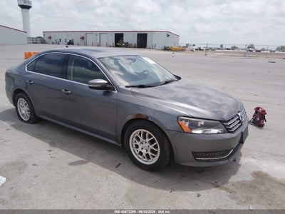 VOLKSWAGEN PASSAT 2014