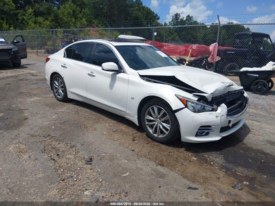 INFINITI Q50 2015