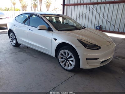 TESLA MODEL 3 2022