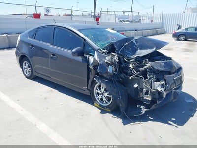 TOYOTA PRIUS 2010