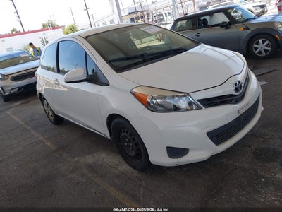 TOYOTA YARIS 2012