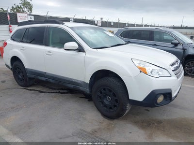 SUBARU OUTBACK 2013