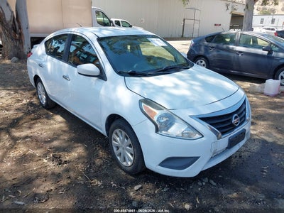 NISSAN VERSA 2016