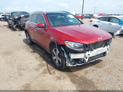 MERCEDES-BENZ GLC 300 2019