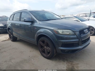AUDI Q7 2015