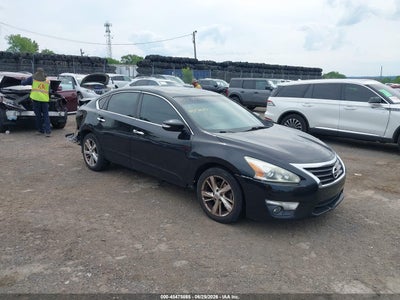 NISSAN ALTIMA 2015