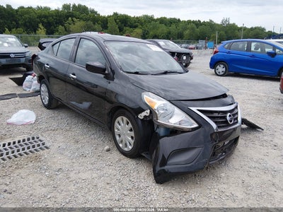NISSAN VERSA 2019