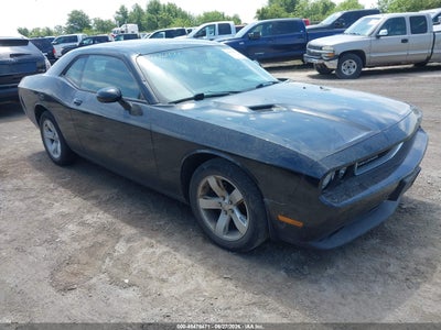 DODGE CHALLENGER 2013