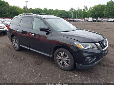 NISSAN PATHFINDER 2019