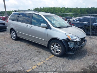 TOYOTA SIENNA 2005