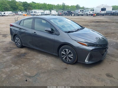 TOYOTA PRIUS PRIME 2017