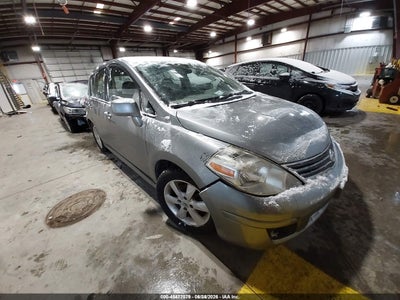 NISSAN VERSA 2011