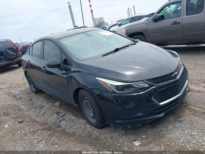 CHEVROLET CRUZE 2018