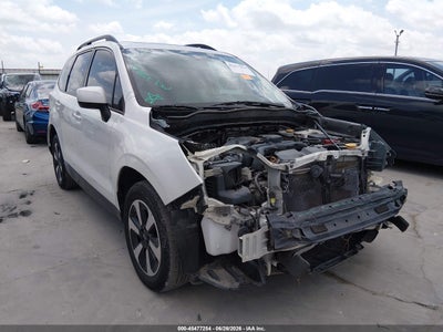 SUBARU FORESTER 2017