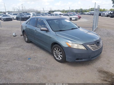 TOYOTA CAMRY 2011