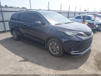TOYOTA SIENNA 2023